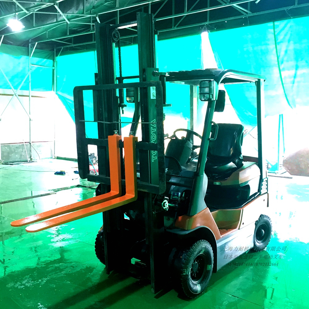 豐田1.5噸全電動叉車 7FB15電瓶叉車 原裝進(jìn)口電動搬運(yùn)車叉車