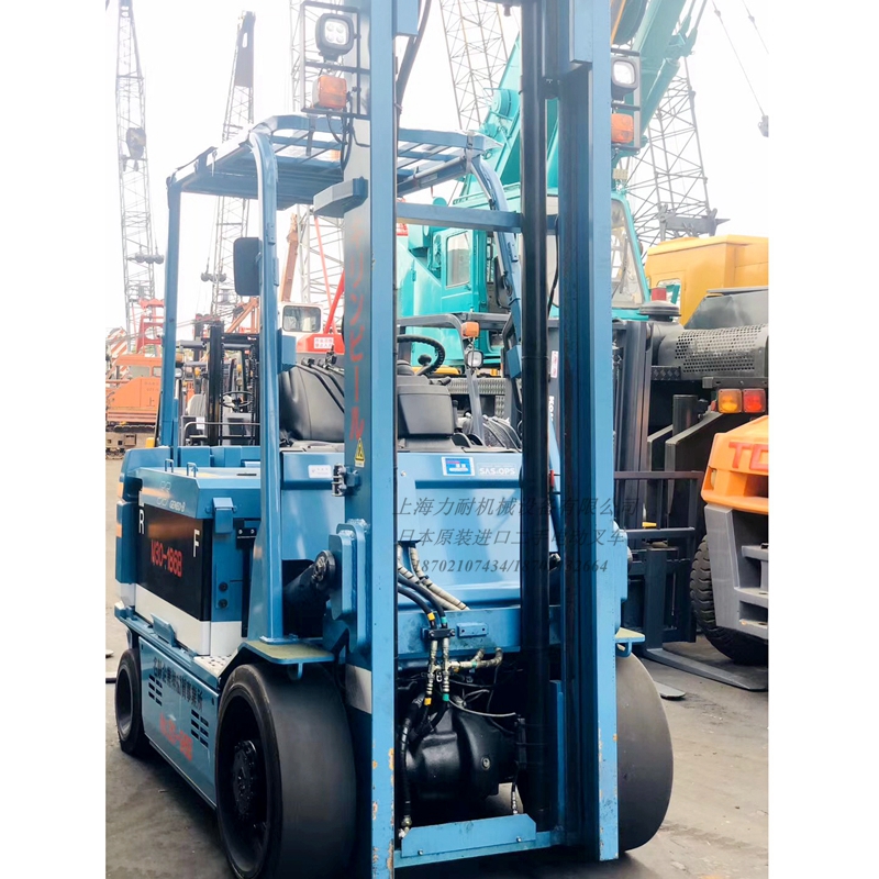 原裝二手豐田5.5噸電動(dòng)叉車升高5米配全新備用電池一套
